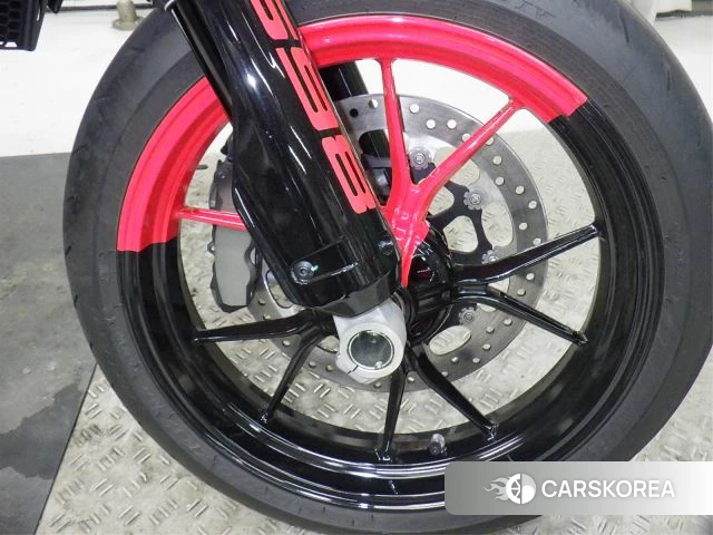 Проданный Ducati HYPERMOTARD 698 MONO id 4199355 из Японии, фото 19
