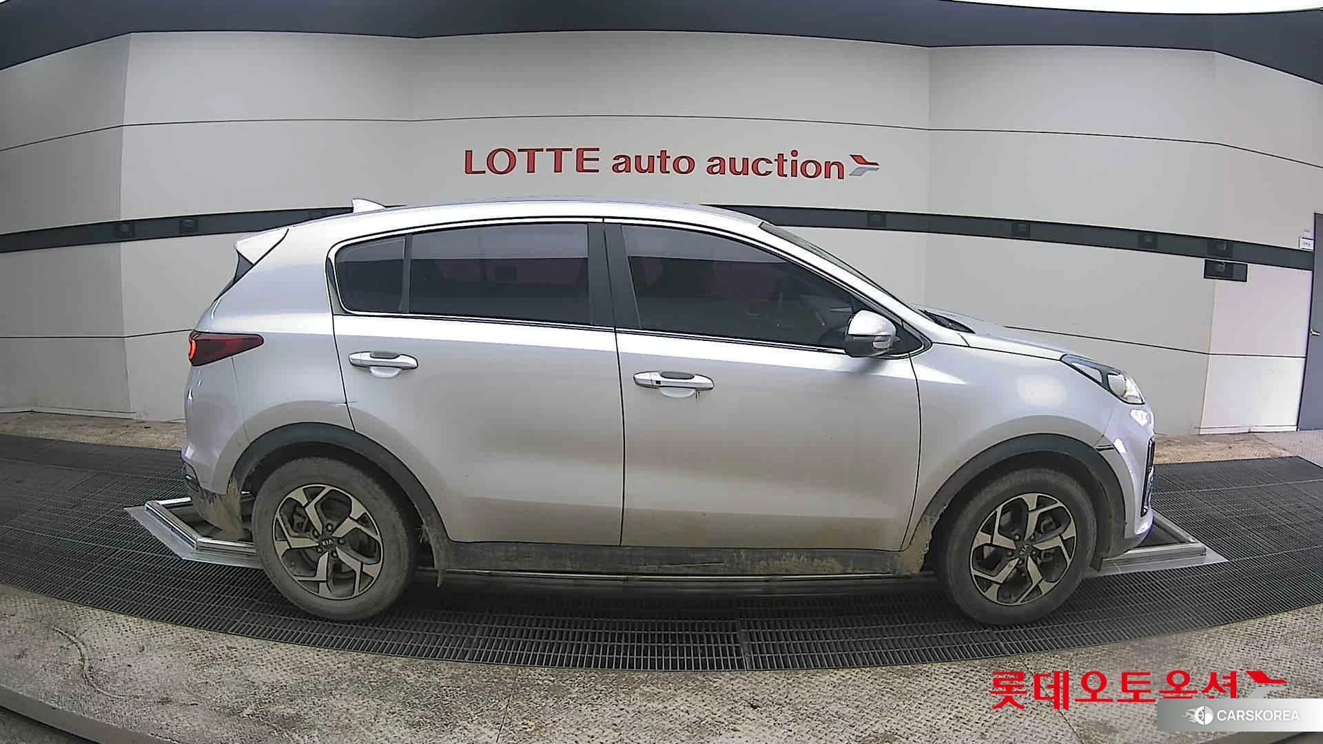 Kia Sportage id 3888378 из Кореи 23