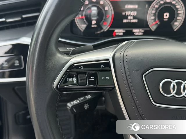 Audi A6L id 4328814 из Китая 15