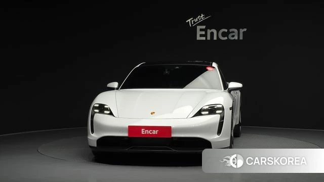 Porsche Taycan id 4382878 из Кореи 23