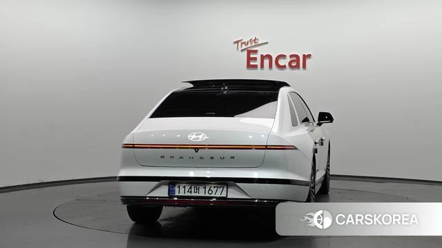 Hyundai Grandeur Hybrid (GN7) id 4280466 из Кореи 23