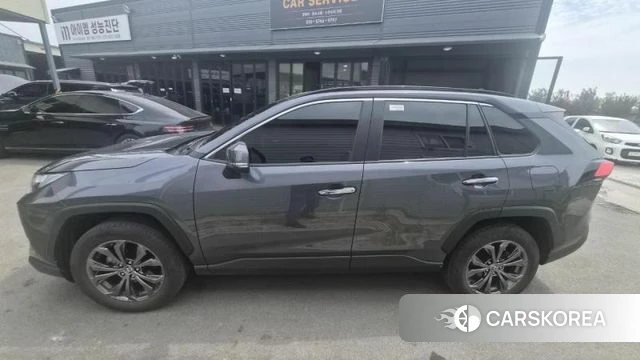 Toyota RAV4 5th Generation 2023 Серый из Кореи, фото 3