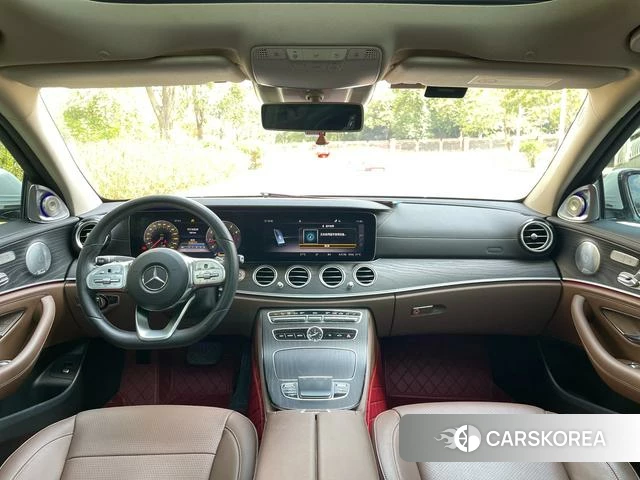 Mercedes-Benz E-class id 4220972 из Китая 14