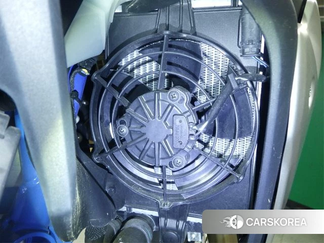 Engine photo