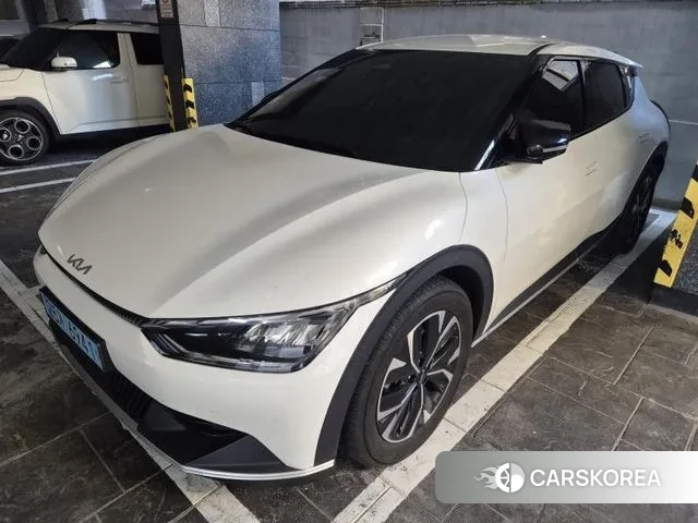 Kia EV6 2022 Белый из Кореи, фото 3