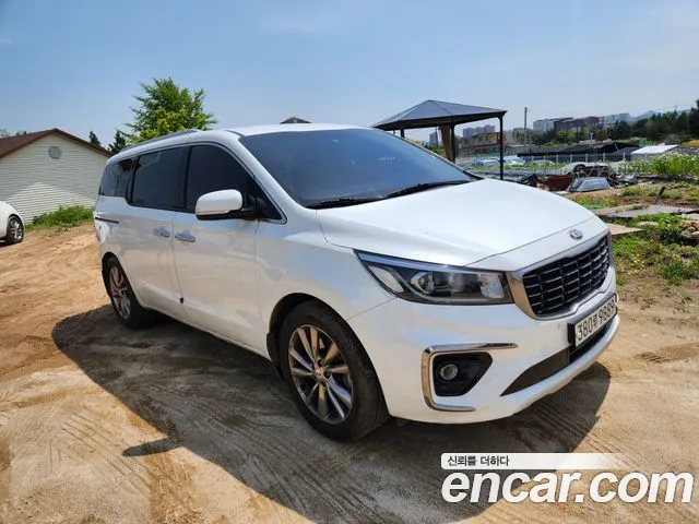 Kia The New Carnival id 2706585 из Кореи 11