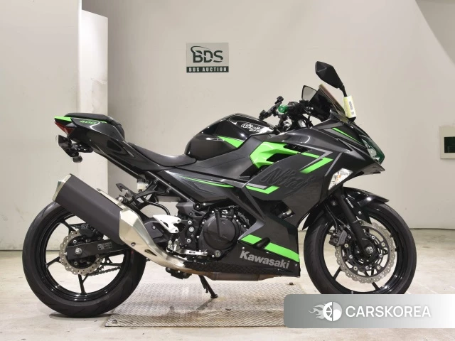 Kawasaki NINJA 400 2019 из Японии
