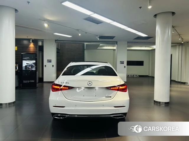 Mercedes-Benz Class C id 4256627 из Китая 7