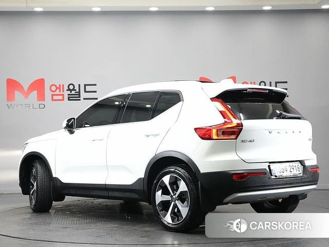 Volvo XC40 2025 Белый из Кореи, фото 3