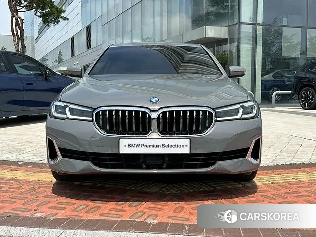 BMW 5 Series (G30) id 2890993 из Кореи 13