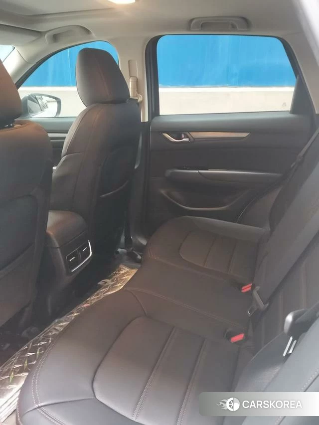 Mazda CX-5 2022 Белый из Китая, фото 3