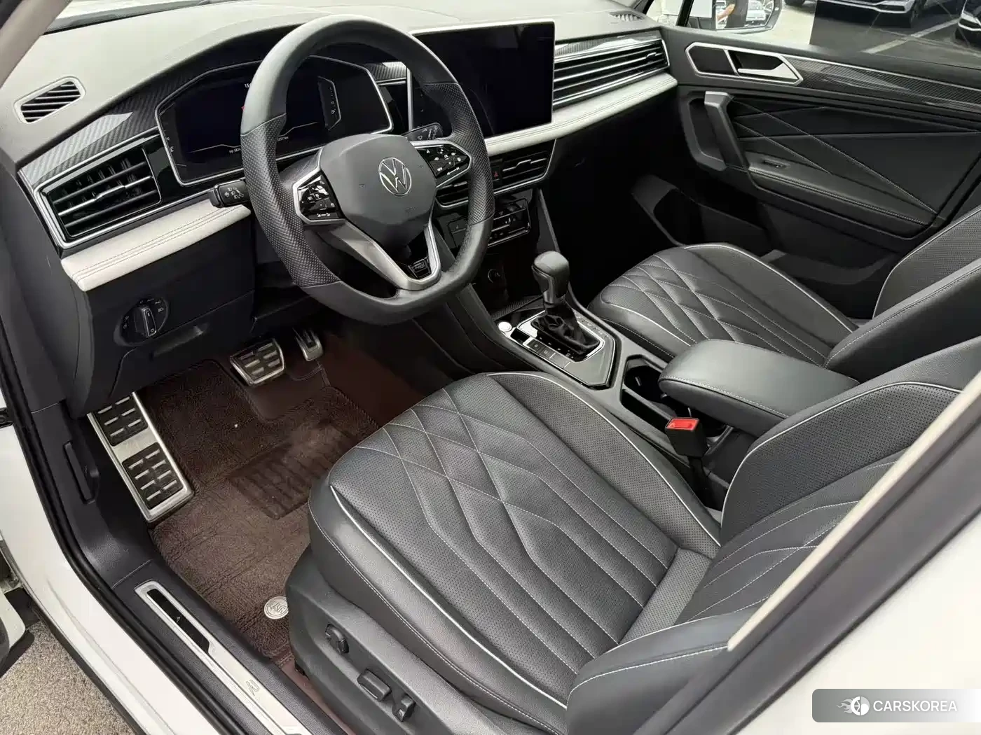 Volkswagen Tiguan L id 4644426 из Китая 7