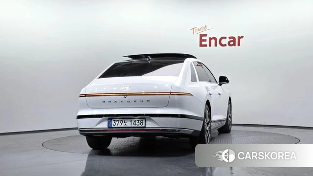 Hyundai Grandeur Hybrid (GN7) id 3826636 из Кореи 13