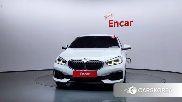 BMW 1 Series (F40) id 3655017 из Кореи 13