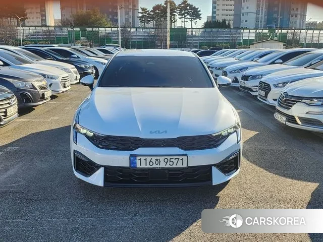 Kia The New K5 3rd generation 2023 Белый из Кореи, фото 6