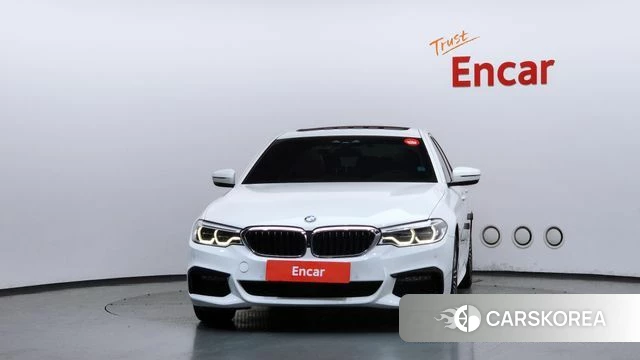 BMW 5 Series (G30) id 4727359 из Кореи 23