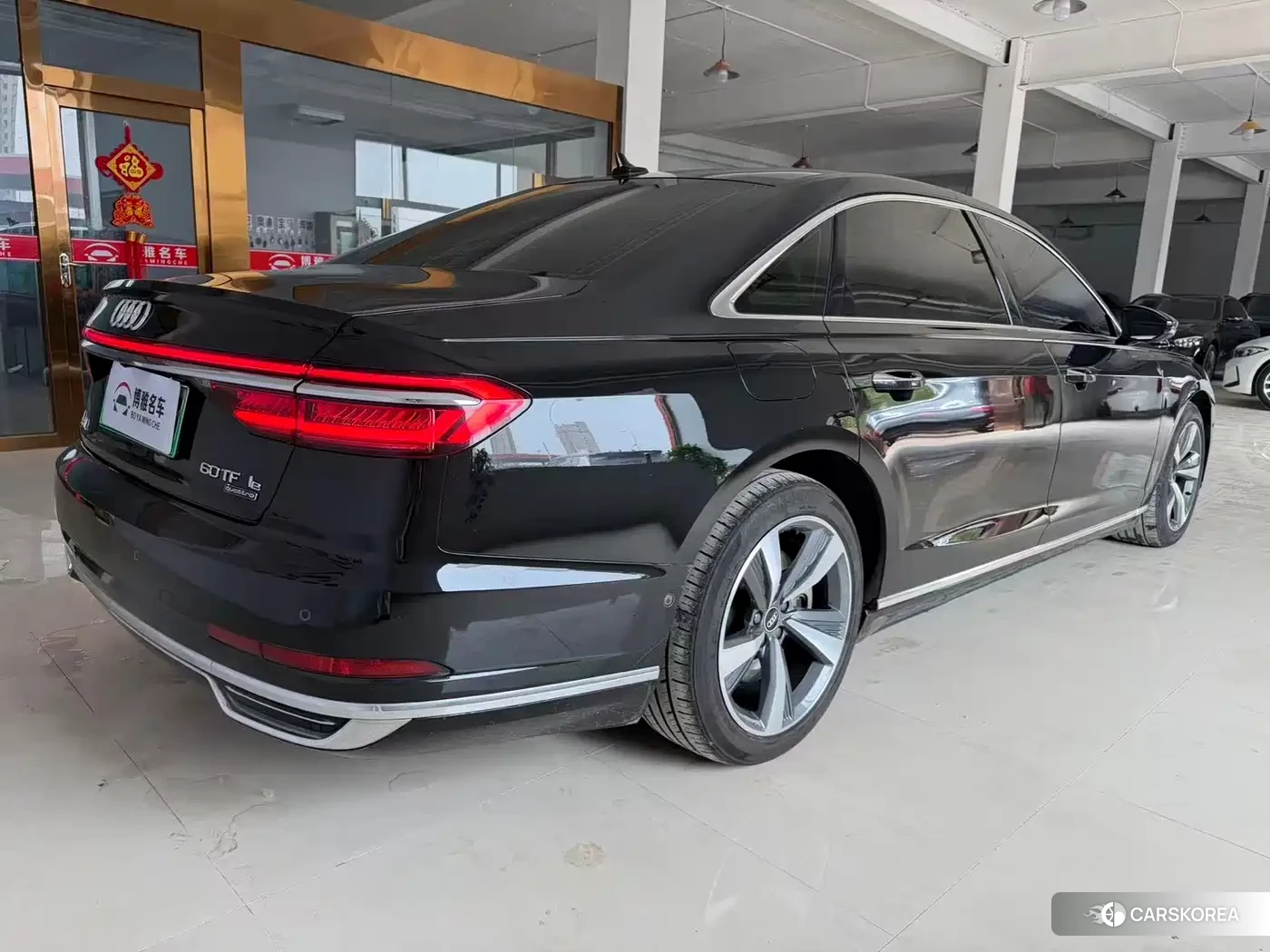 Audi A8 2021 Черный из Китая, фото 3