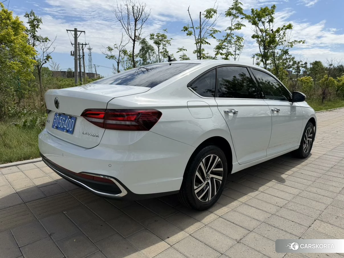 Volkswagen Lavida id 4487155 из Китая 17