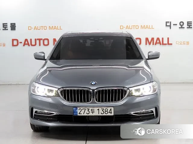 BMW 5 Series (G30) id 3713711 из Кореи 13