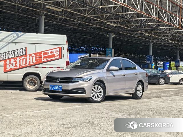 Volkswagen Bora 2022 Шампань из Китая, фото 4