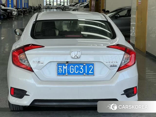Honda Civic 2021 Белый из Китая, фото 3