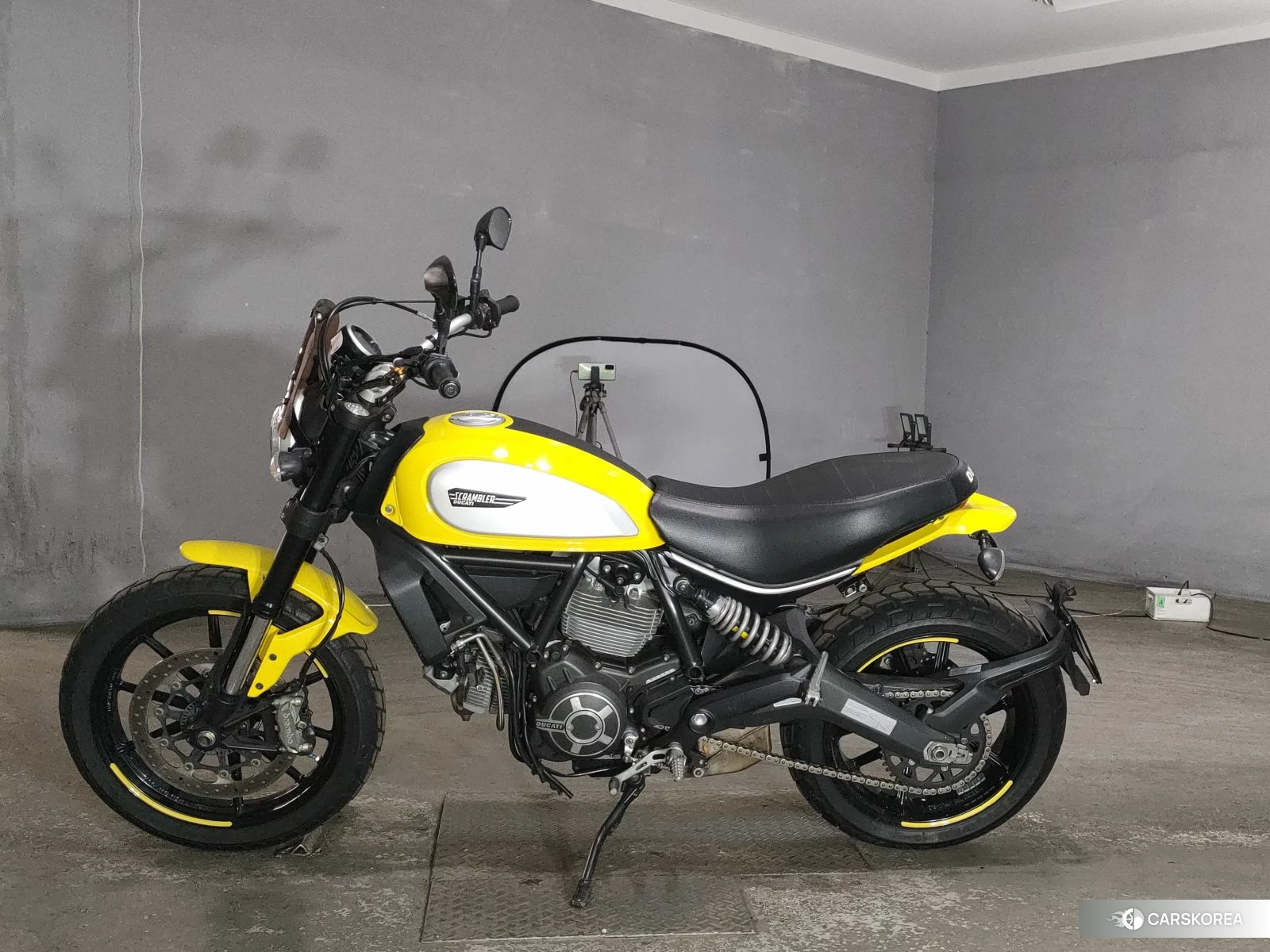 Проданный Ducati SCRAMBLER ICON 2015 из Японии