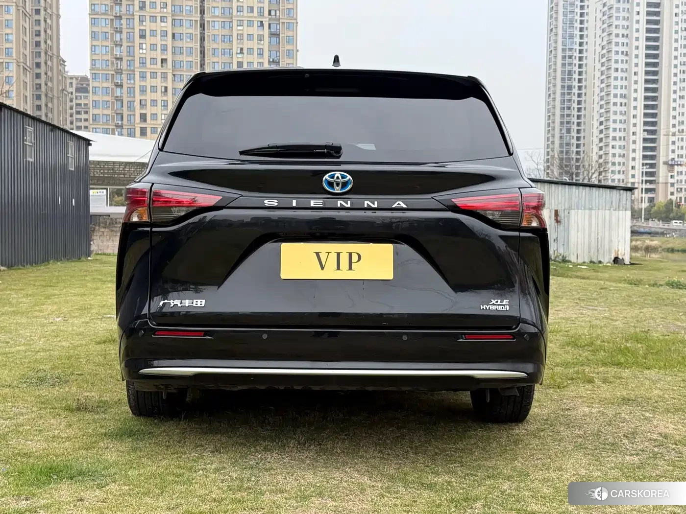 Toyota Sienna id 4577852 из Китая 10