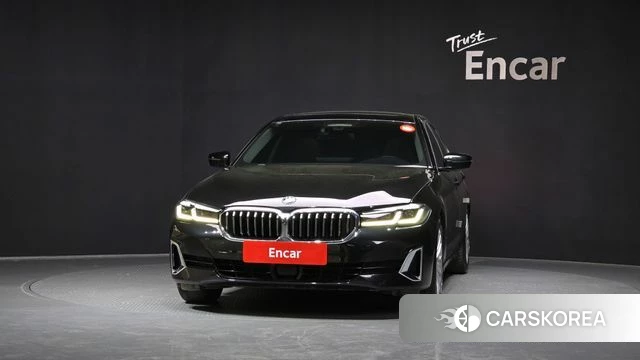 BMW 5 Series (G30) id 4282617 из Кореи 23