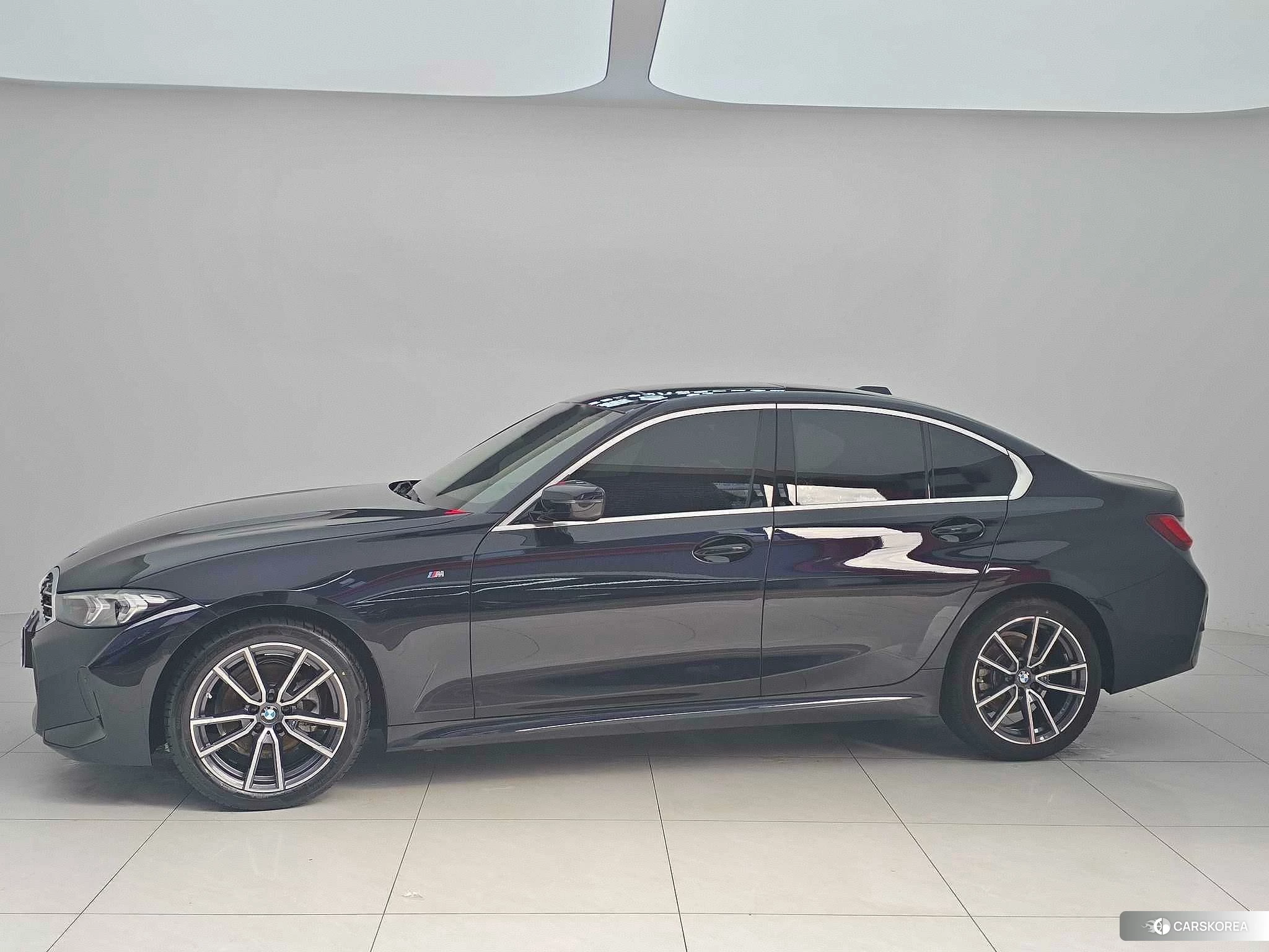 BMW 3 series id 4426794 из Китая 12