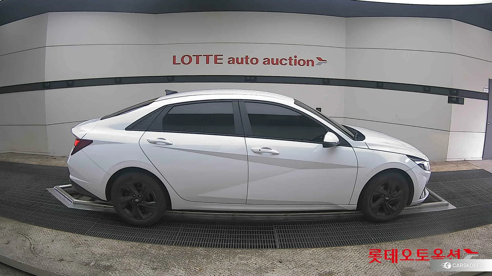 Hyundai Avante Hybrid id 3875811 из Кореи 23