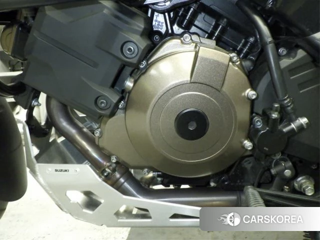 Engine photo