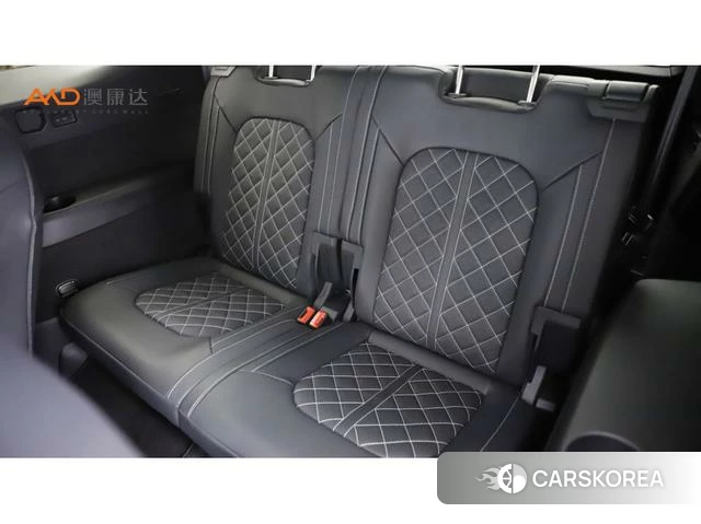 Audi Q6 2024 Черный из Китая, фото 4