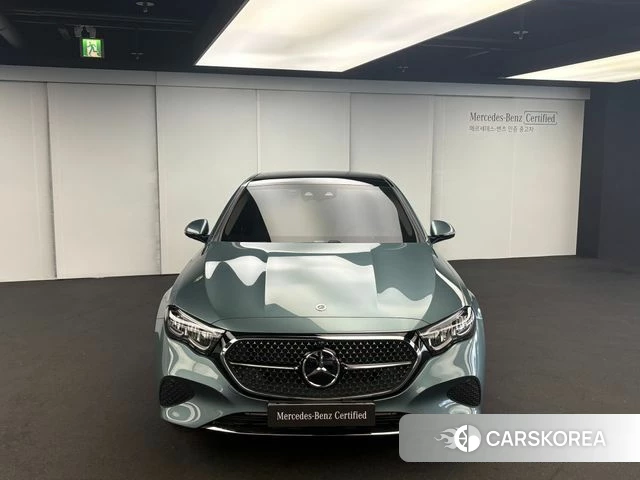 Mercedes-Benz E-Class W214 2025 Синий нефрит из Кореи, фото 4