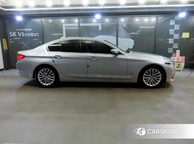 BMW 5 Series (G30) id 4856264 из Кореи 13
