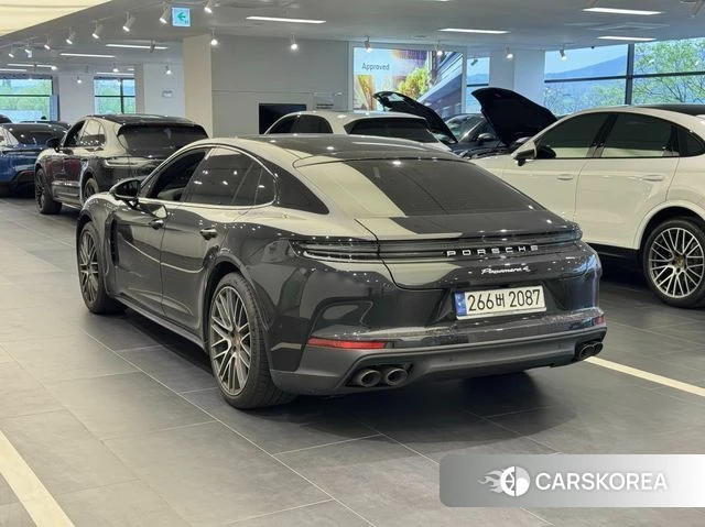 Porsche Panamera (976) 2024 Черный из Кореи, фото 3