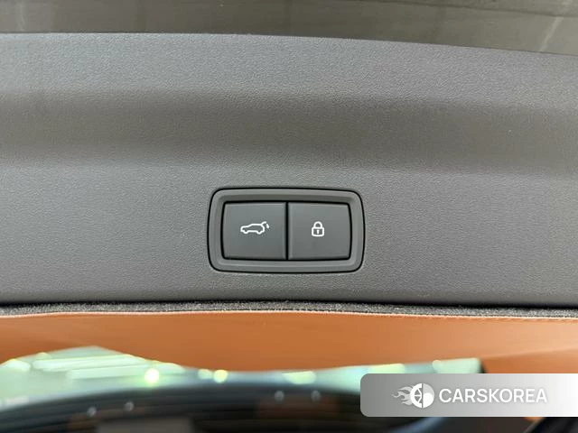 Ideal car Ideal L8 id 4182522 из Китая 19