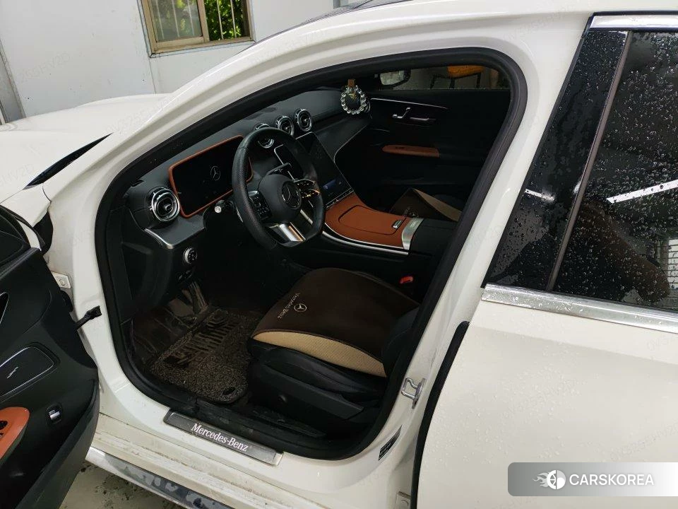 Mercedes-Benz Class C 2023 Белый из Китая, фото 3