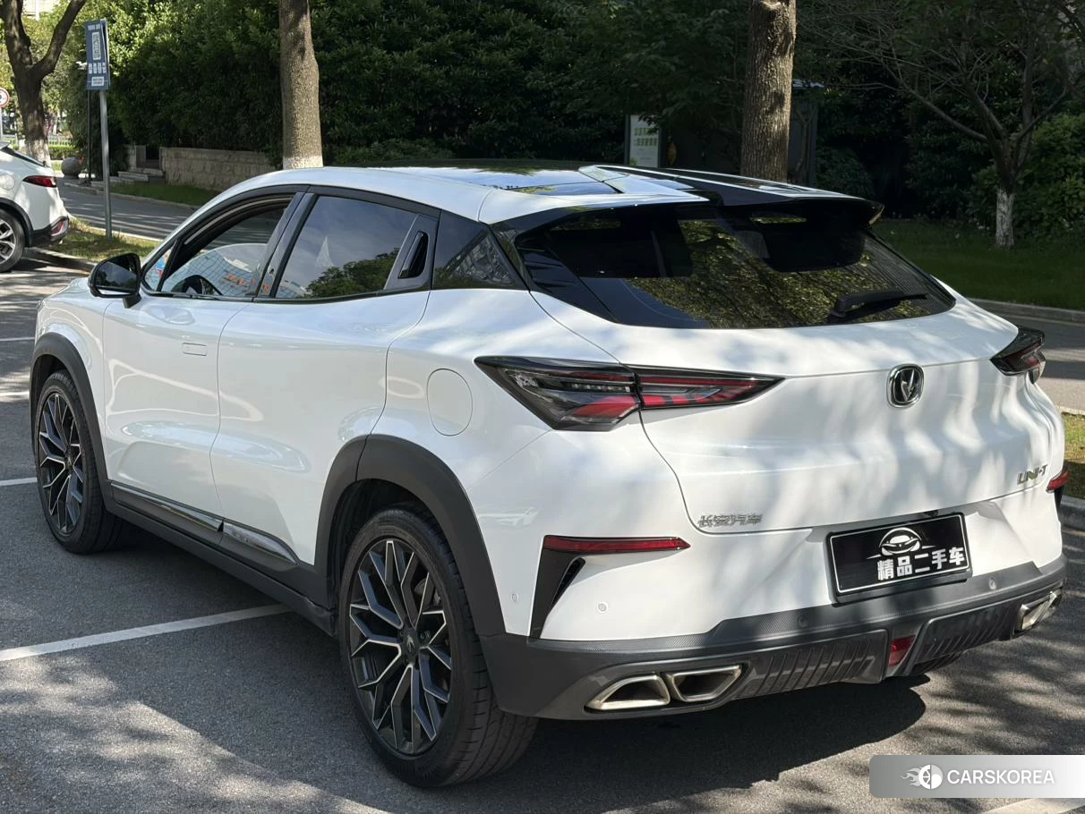 Chang'an UNI-T 2020 Белый из Китая, фото 3