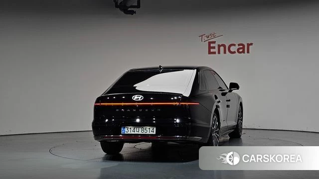 Hyundai Grandeur Hybrid (GN7) id 4315476 из Кореи 23