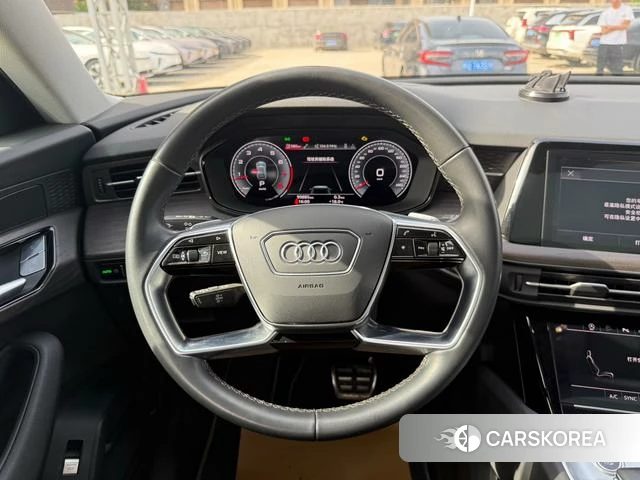 Audi Q6 id 4261395 из Китая 9