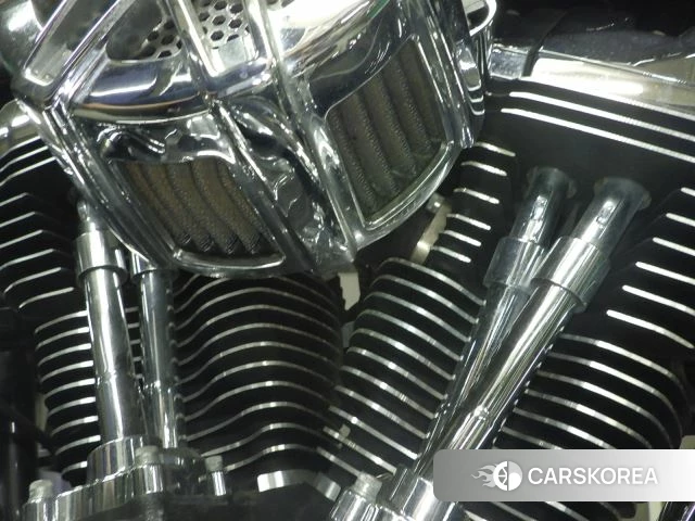 Engine photo