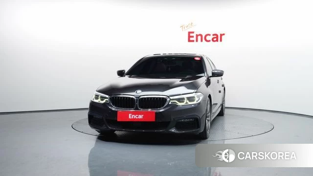 BMW 5 Series (G30) id 4403099 из Кореи 13