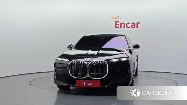 BMW 7 Series (G70) id 4432373 из Кореи 23