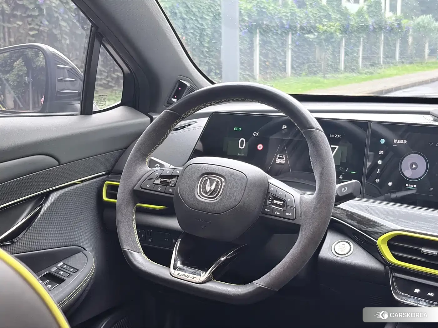 Chang'an Changan UNI-T id 4553833 из Китая 17