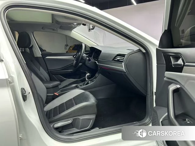 Volkswagen Sagitar id 4264668 из Китая 16
