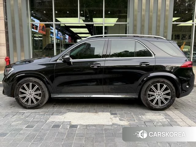 Mercedes-Benz GLE (import) 2025 Черный из Китая, фото 4