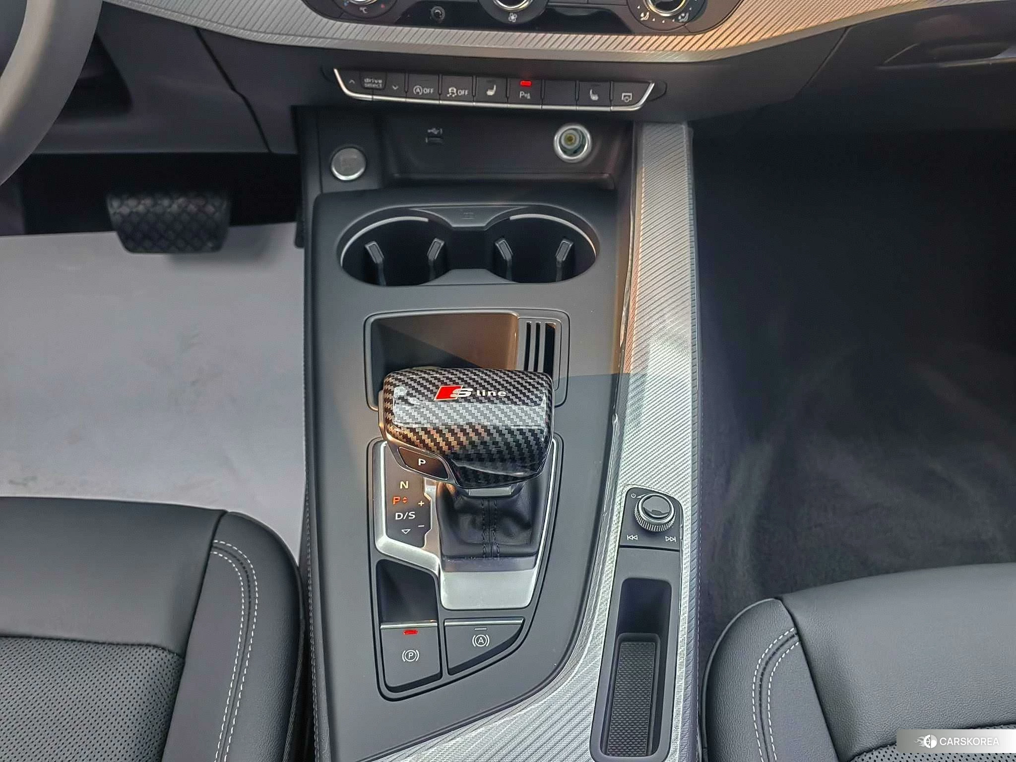 Audi A4L id 4454049 из Китая 7
