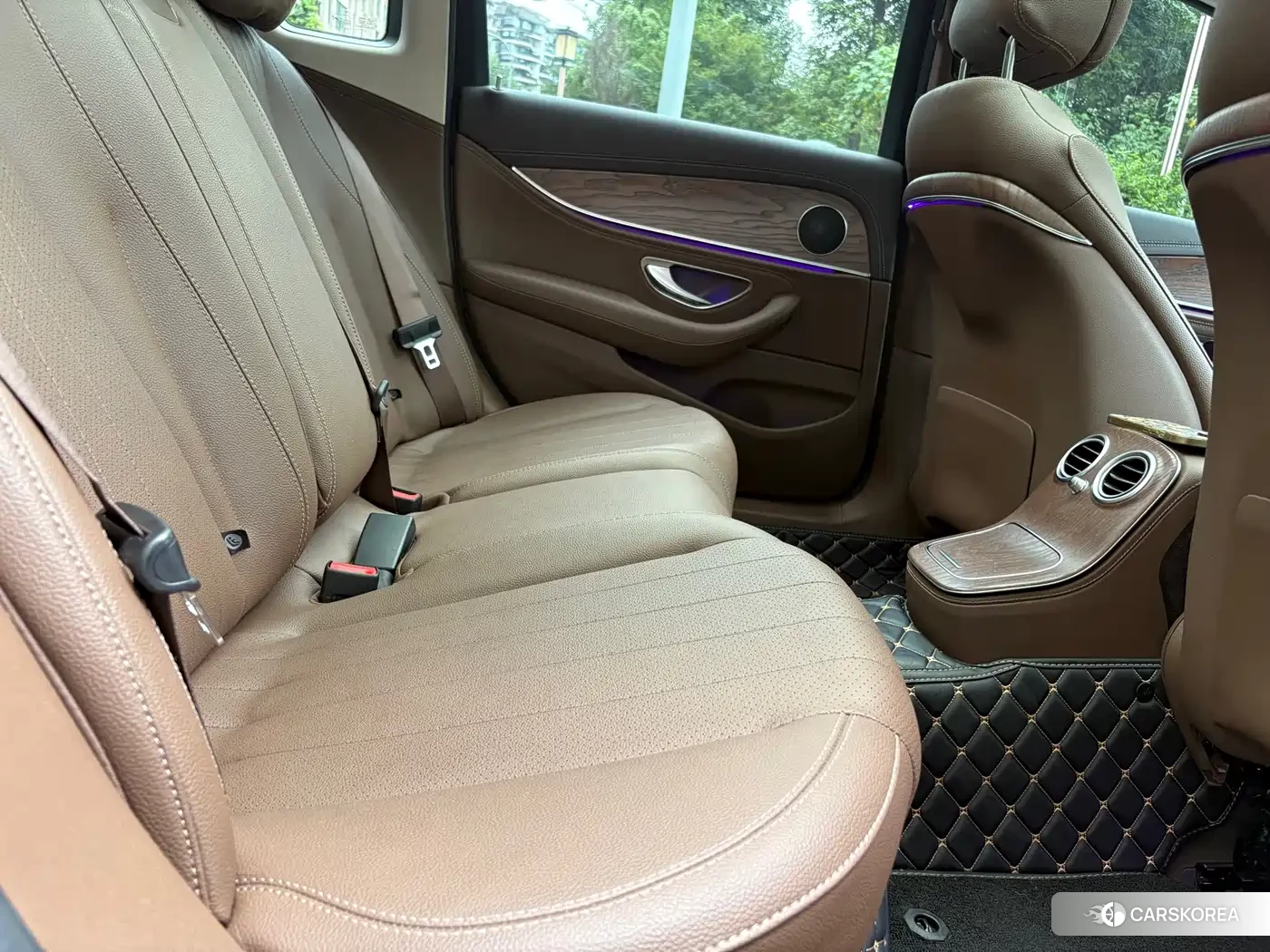 Mercedes-Benz E-Class id 4546042 из Китая 10