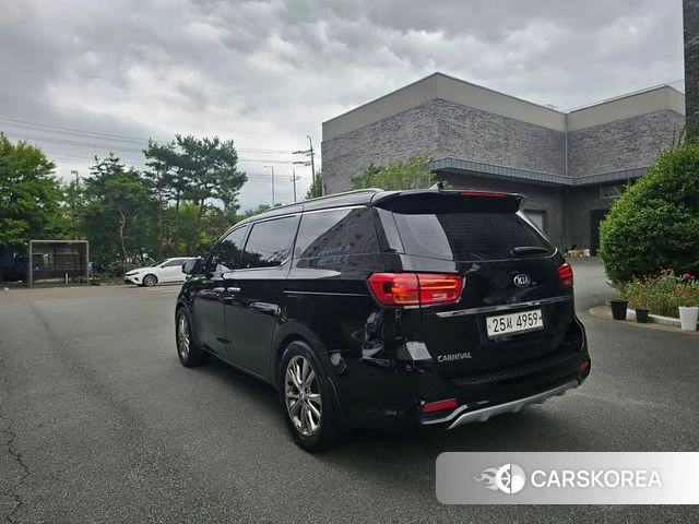 Kia The New Carnival id 4785606 из Кореи 13