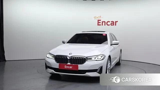 BMW 5 Series (G30) id 3518748 из Кореи 13